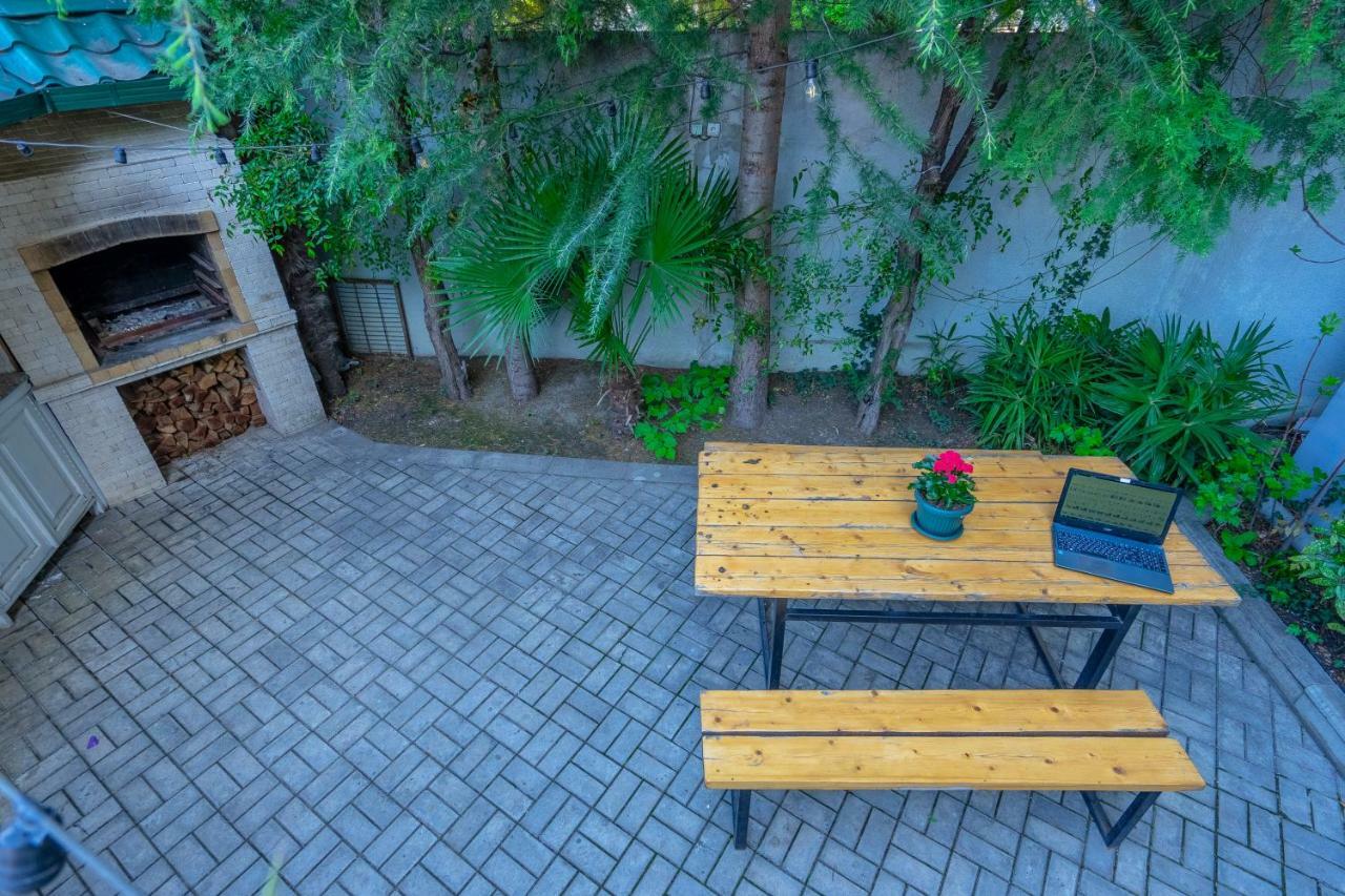 Vera View Hotel Тбилиси Екстериор снимка